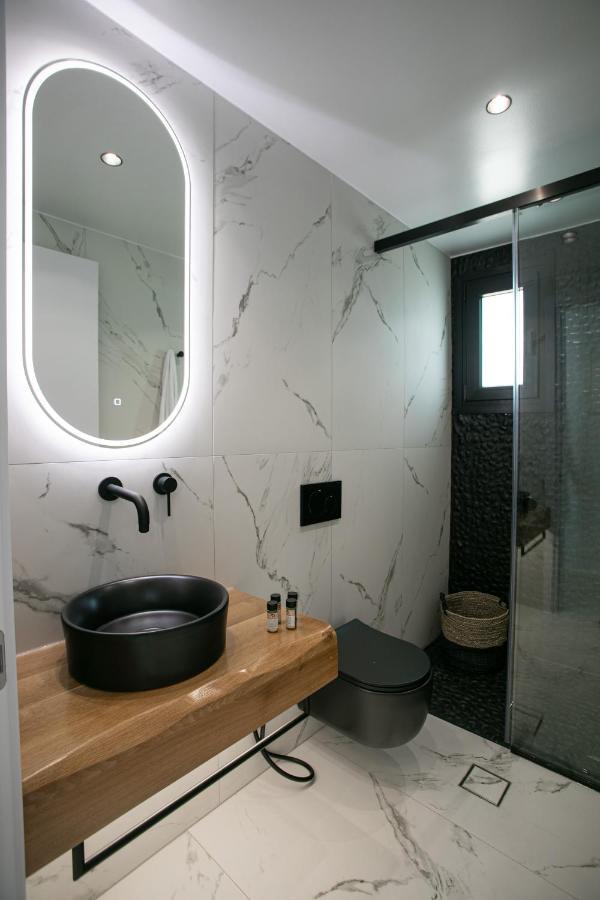 Naxos City Black Concept Maisonette מראה חיצוני תמונה