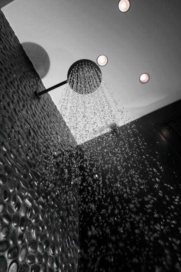 Naxos City Black Concept Maisonette מראה חיצוני תמונה